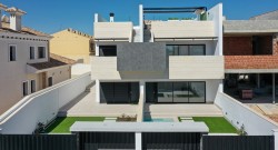Adosado - Nueva construcción  -
            Pilar de la Horadada - DA42548