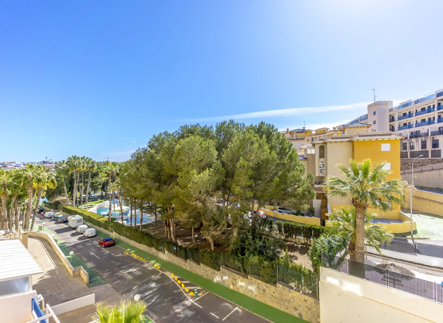 Herverkoop - Appartement -
Orihuela Costa - Campoamor