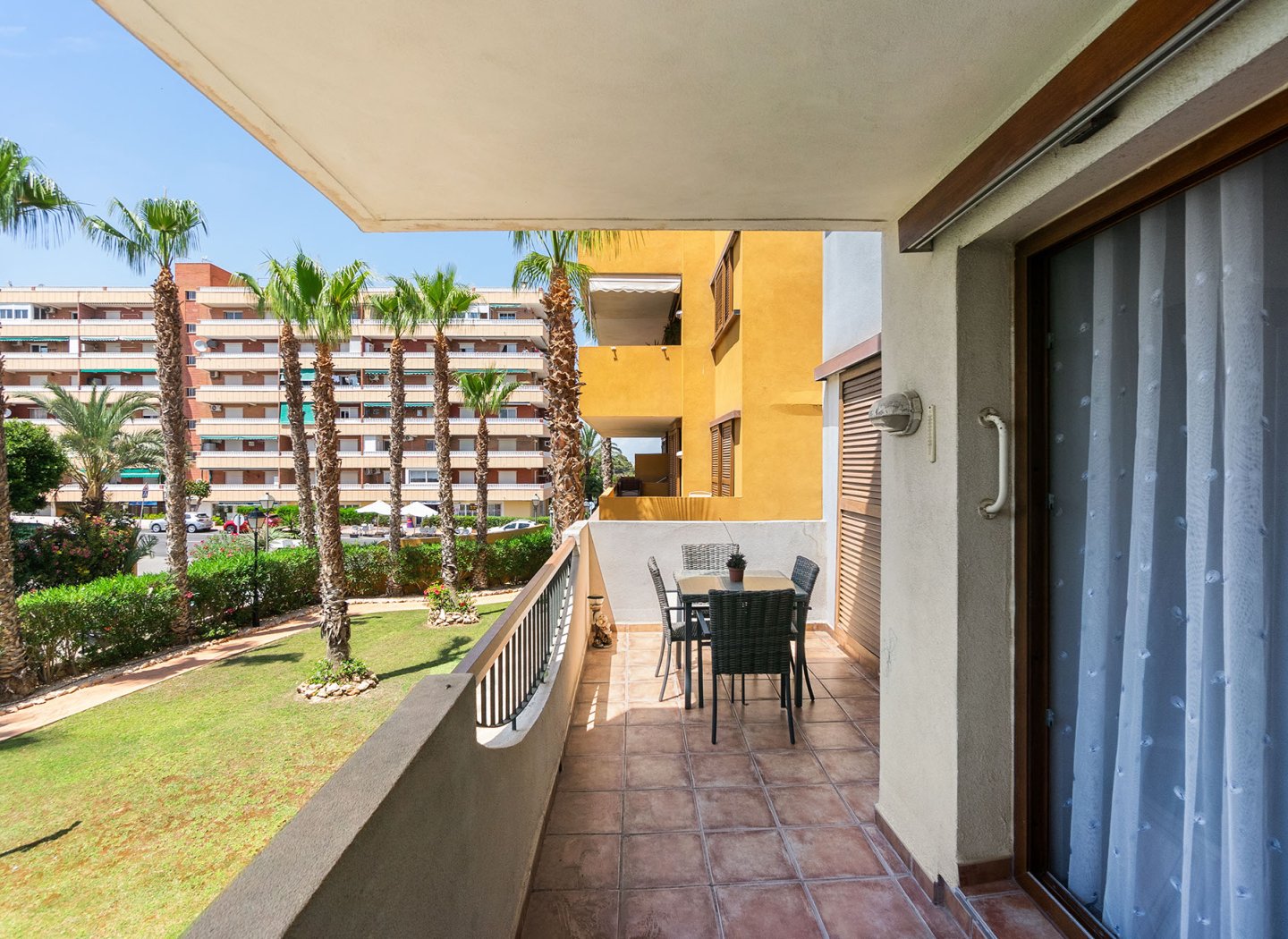 Herverkoop - Appartement -
Orihuela Costa - Punta Prima