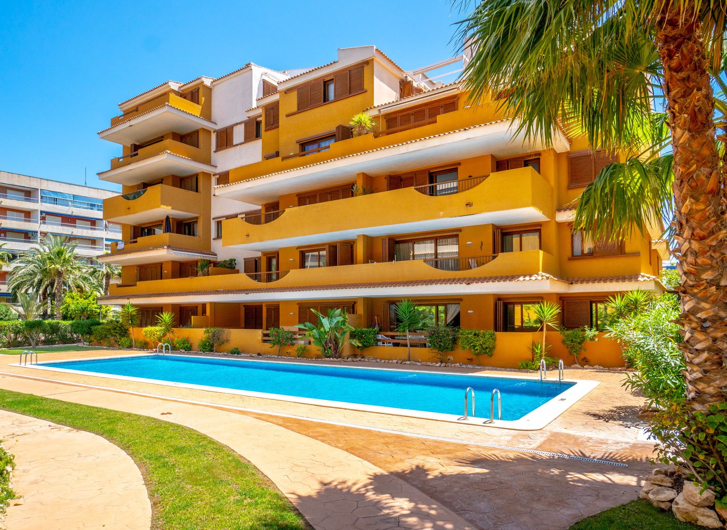 Herverkoop - Appartement -
Orihuela Costa - Punta Prima