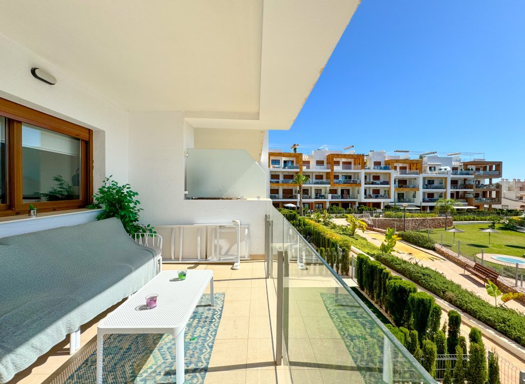 Herverkoop - Appartement -
Orihuela Costa - Villamartín-Las Filipinas