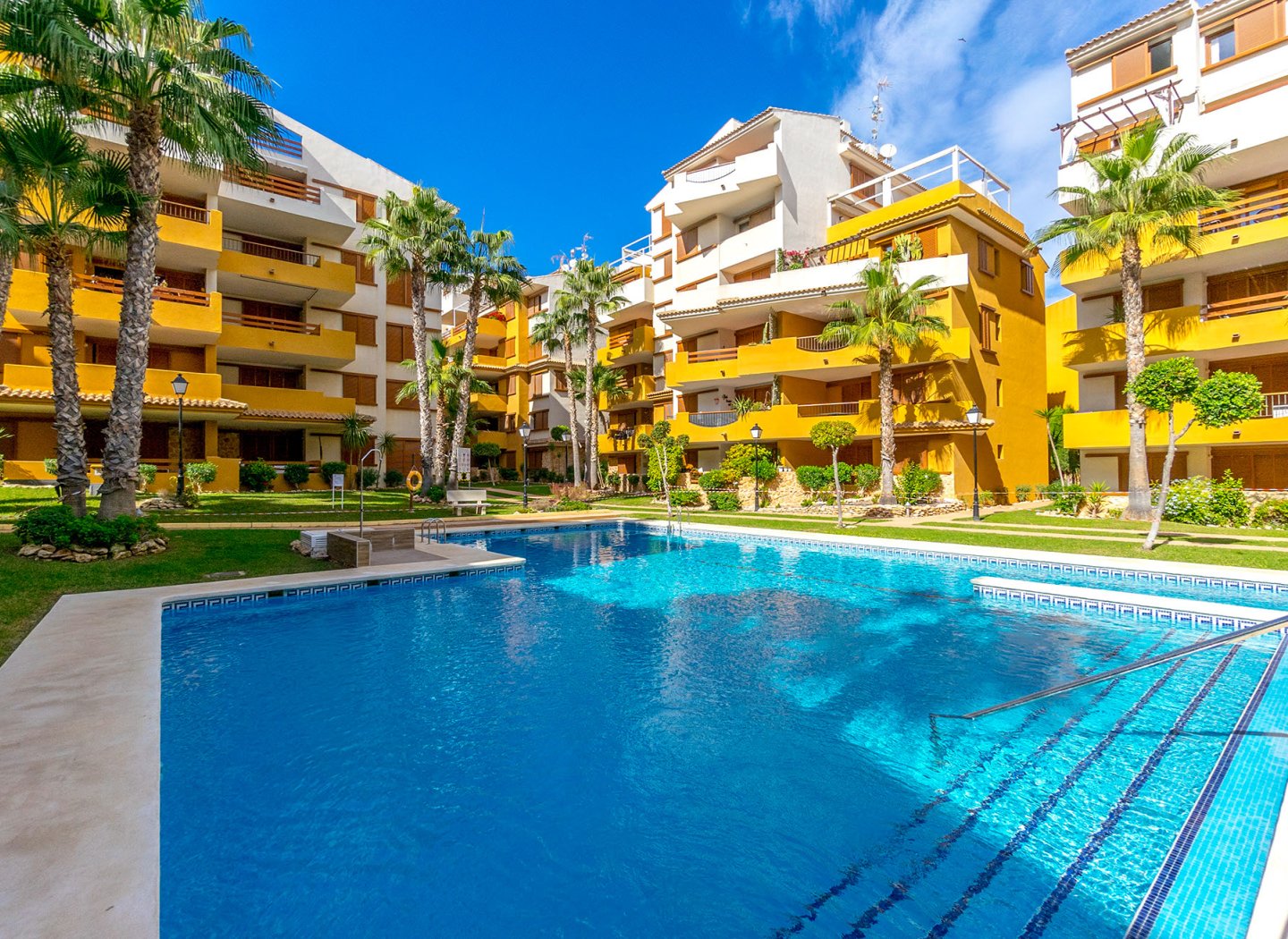 Herverkoop - Penthouse -
Orihuela Costa - Punta Prima