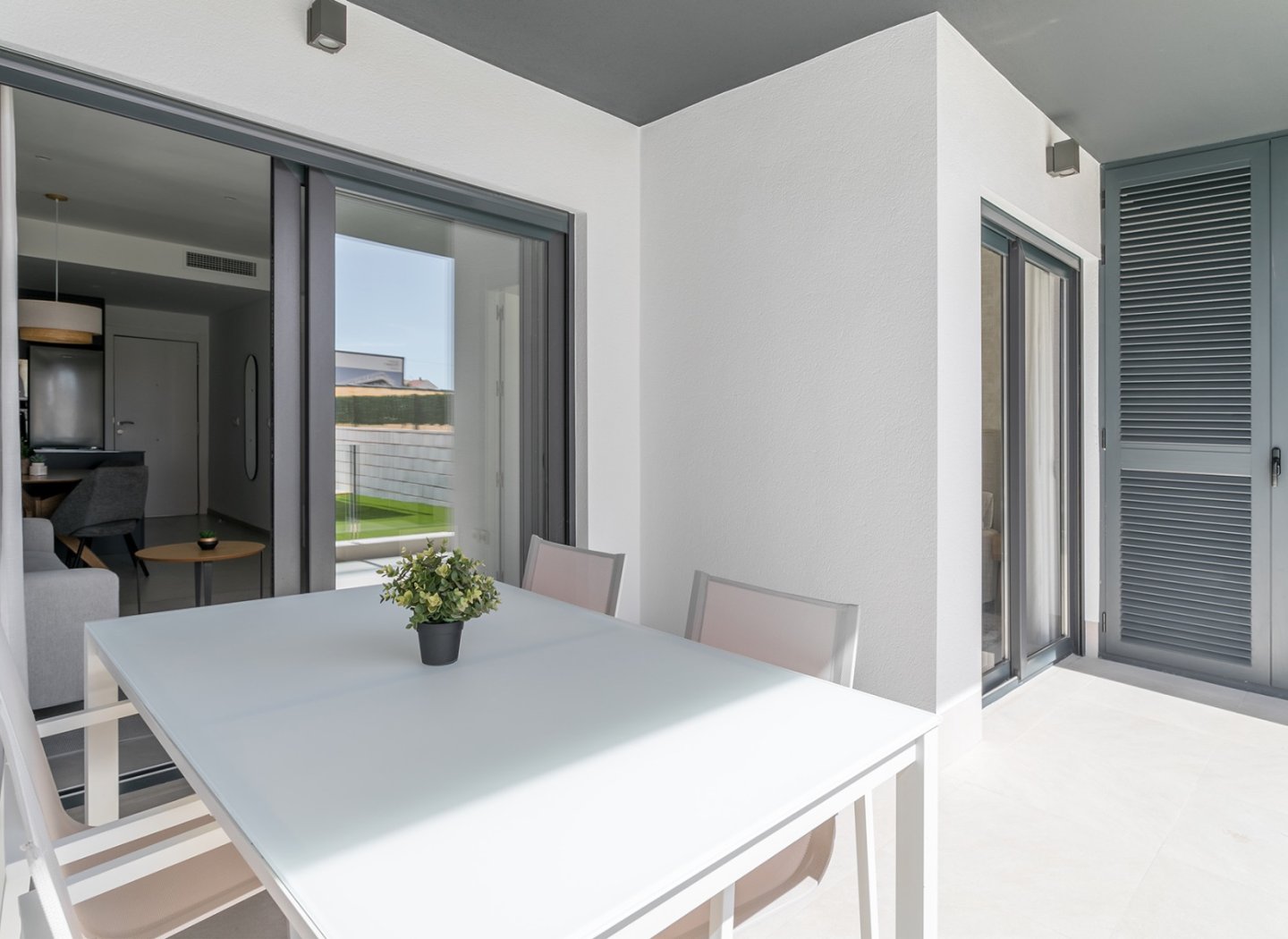 Neubau - Wohnung -
Torrevieja