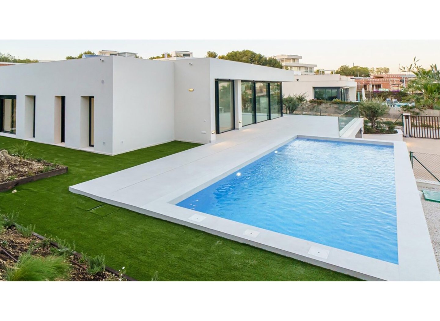 Nueva construcción  - Villa -
Dehesa De Campoamor - Las Colinas Golf