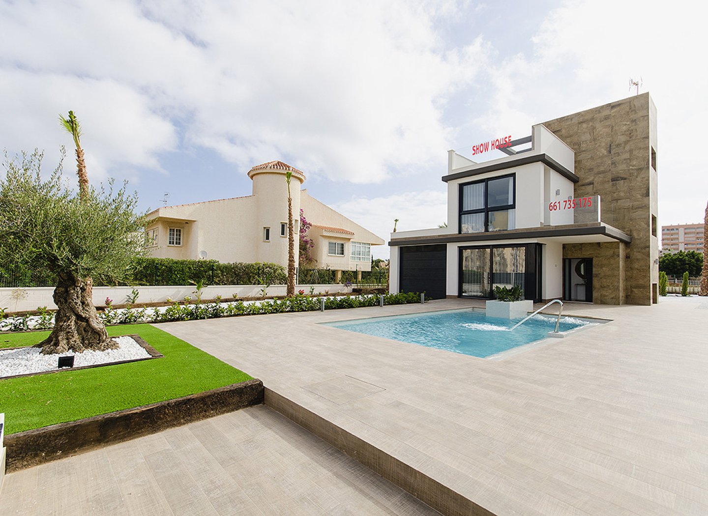 Nueva construcción  - Villa -
Dehesa De Campoamor