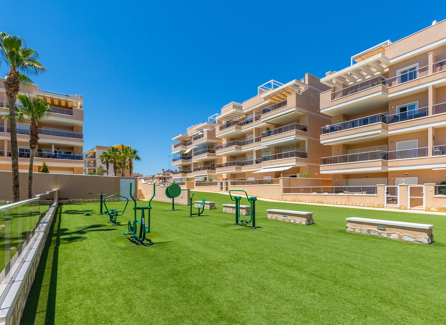 Resale - Apartment -
Orihuela Costa - Villamartin