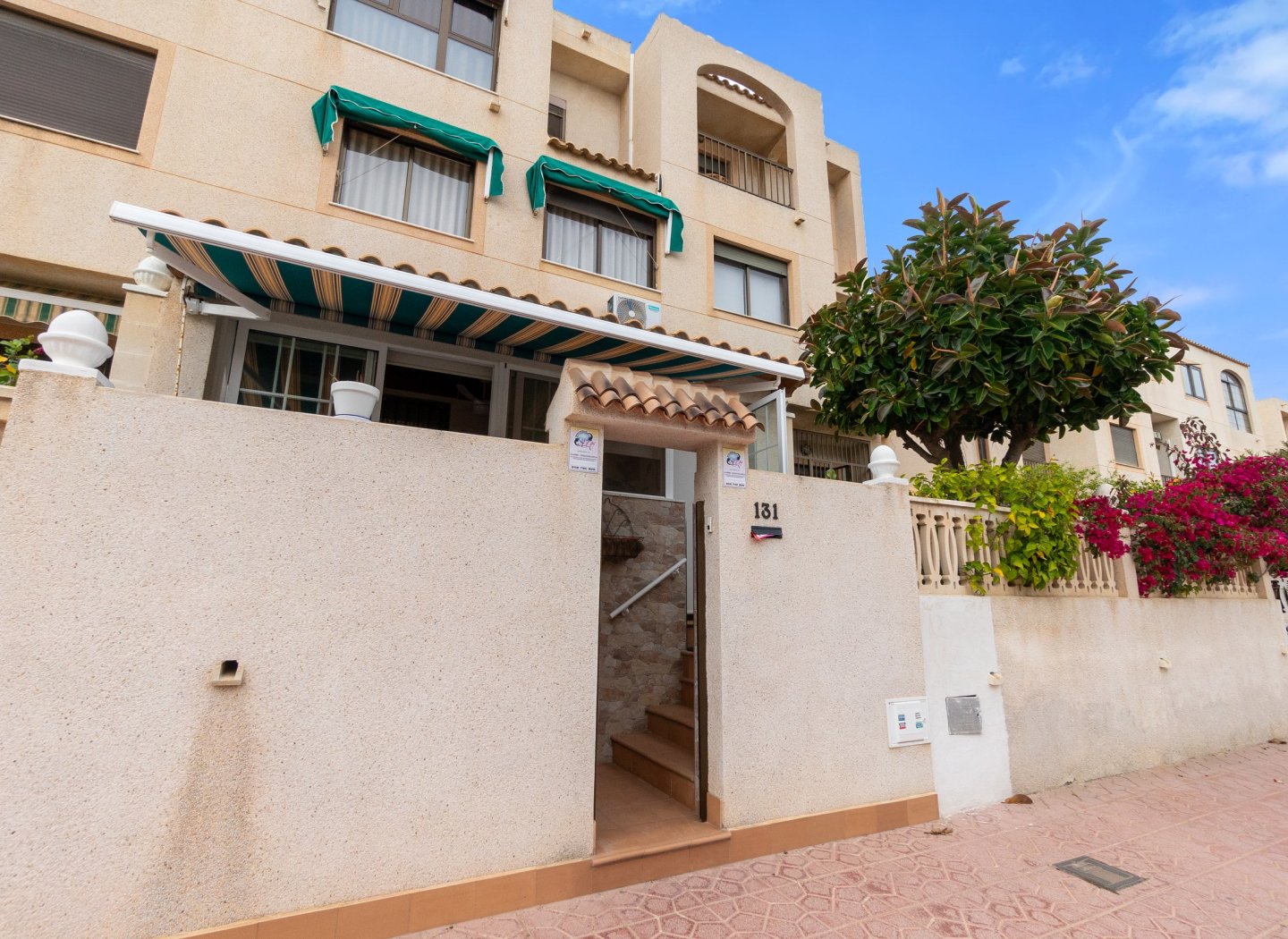 Resale - Townhouse -
Guardamar Del Segura