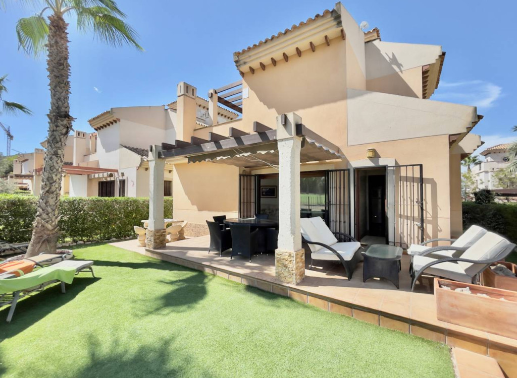 Resale - Villa -
Algorfa - La Finca Golf