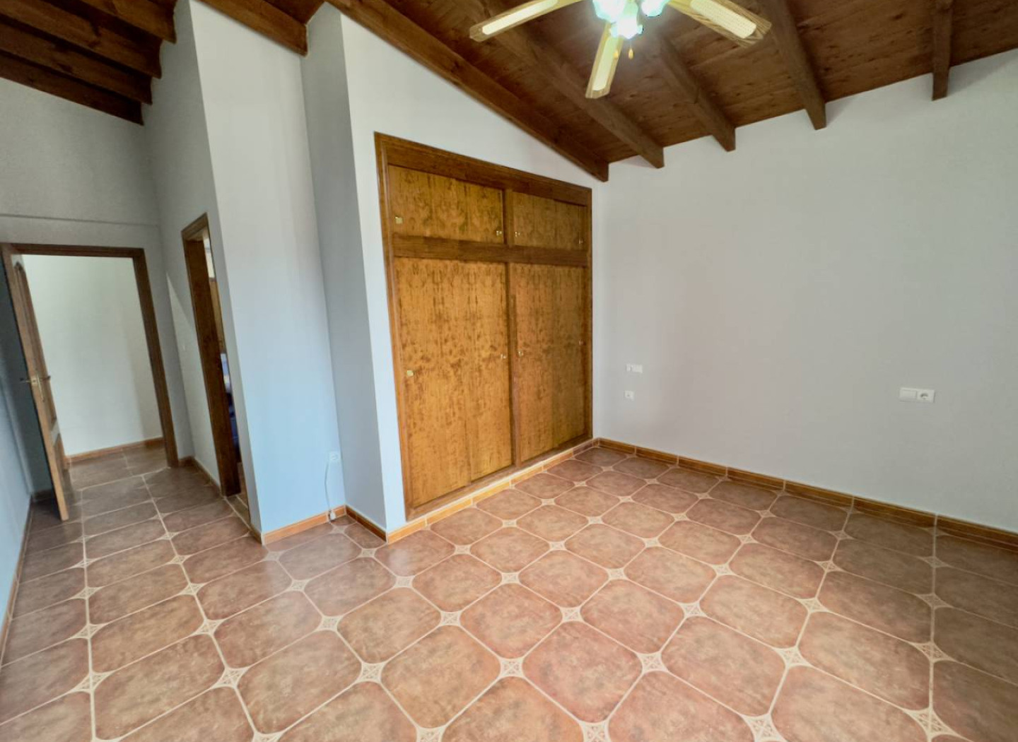 Resale - Villa -
Orihuela