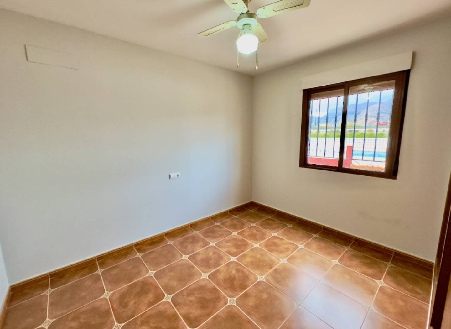 Resale - Villa -
Orihuela