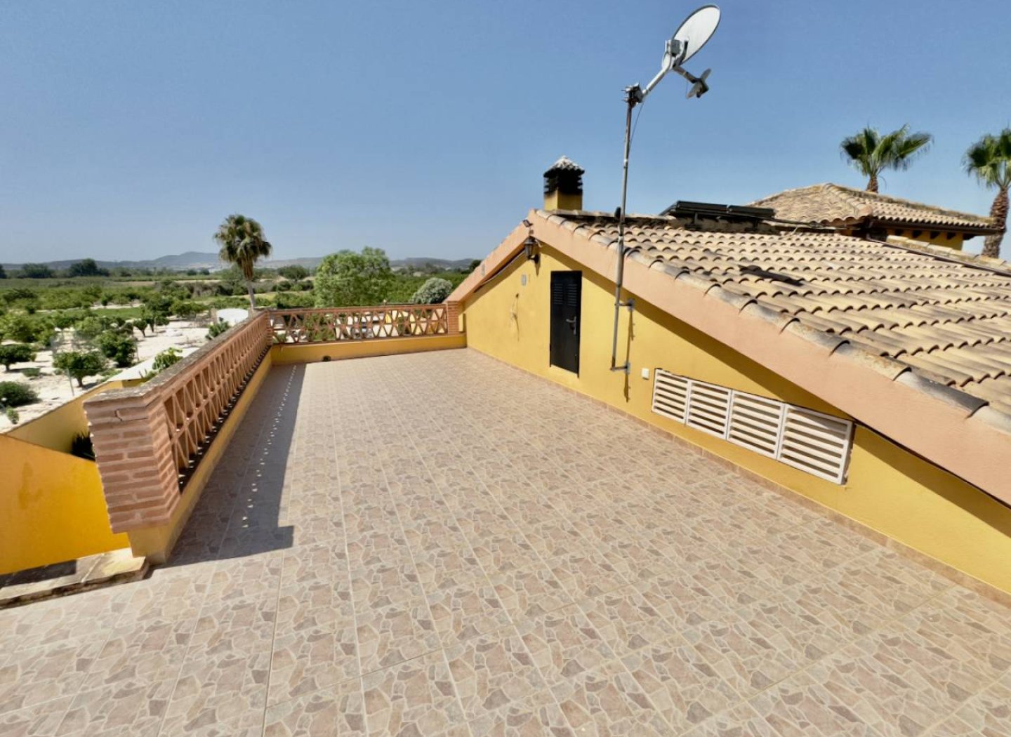 Resale - Villa -
Orihuela