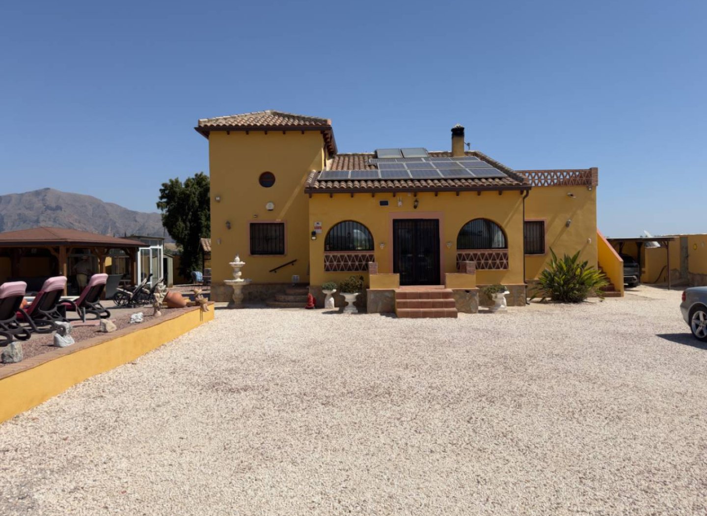 Resale - Villa -
Orihuela