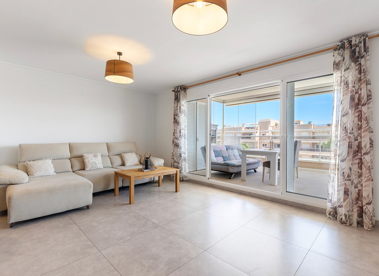 Revente - Appartement -
Orihuela Costa - Villamartin