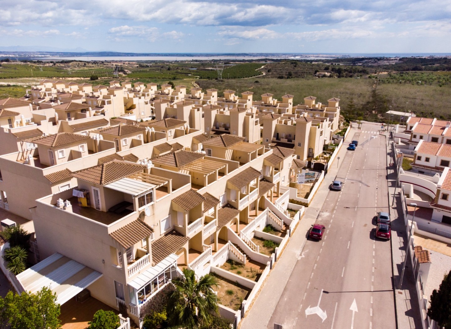 Revente - Maison mitoyenne -
San Miguel De Salinas