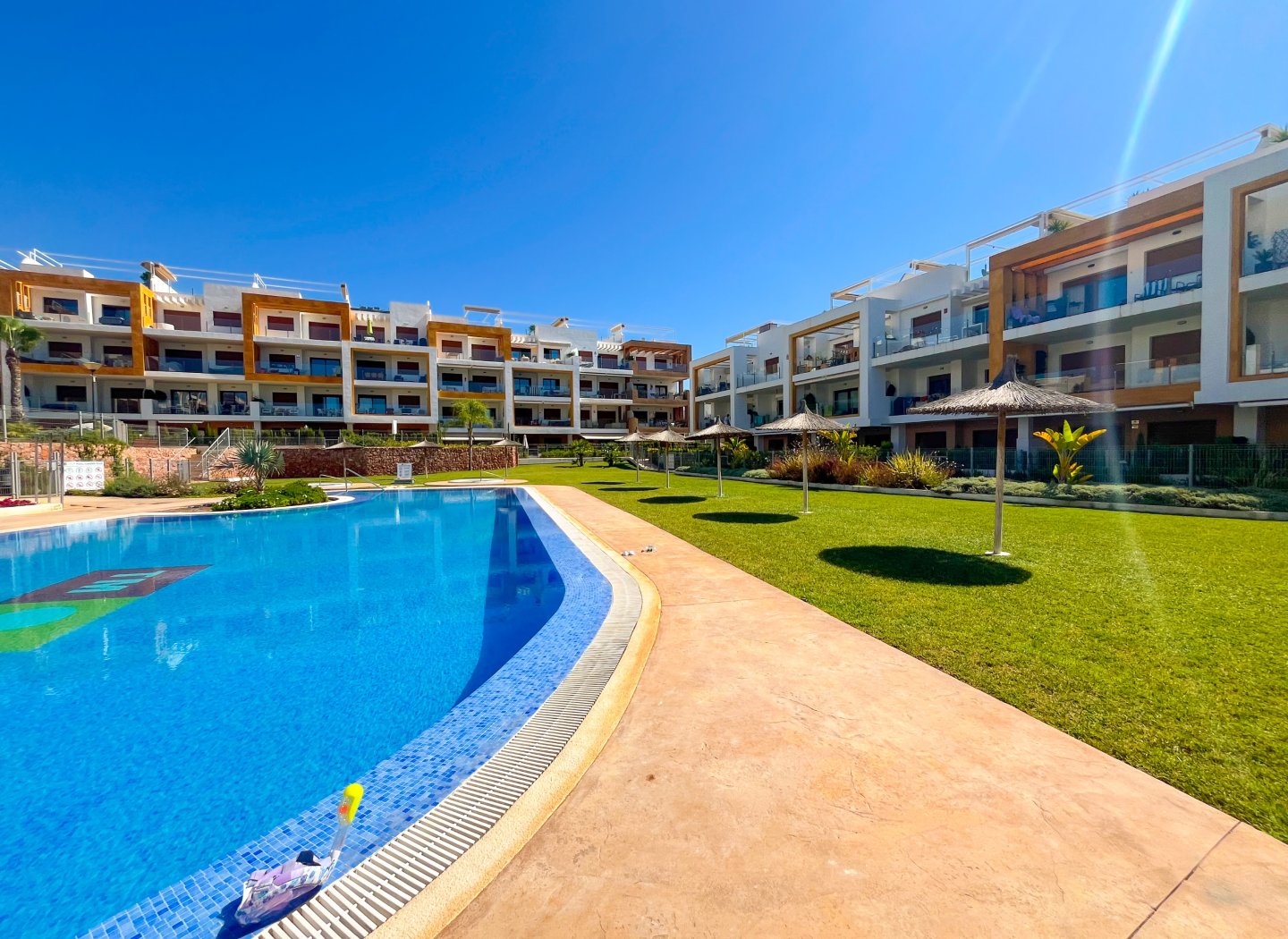 Venta - Apartamento / piso -
Orihuela Costa - Villamartín-Las Filipinas