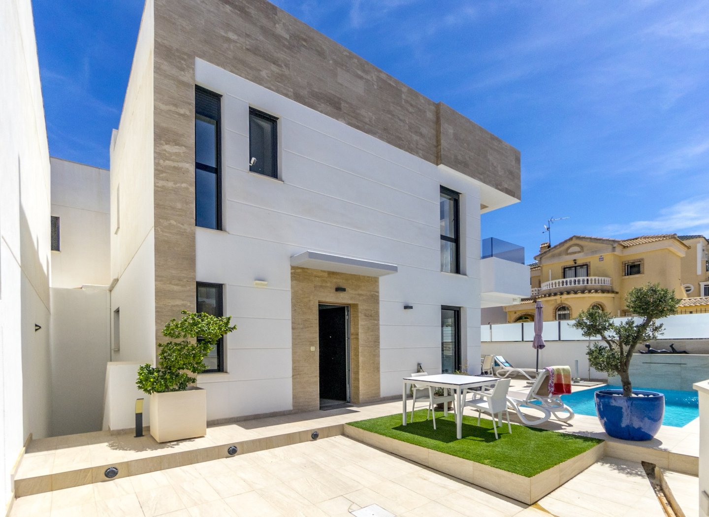 Venta - Villa -
Orihuela Costa - Villamartin