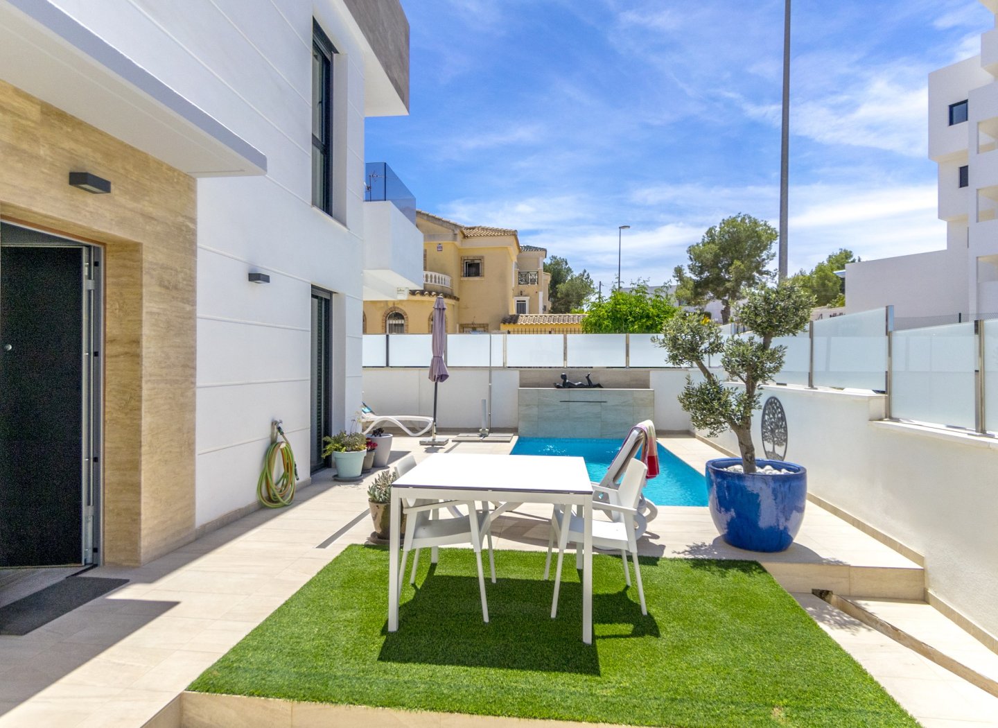 Venta - Villa -
Orihuela Costa - Villamartin