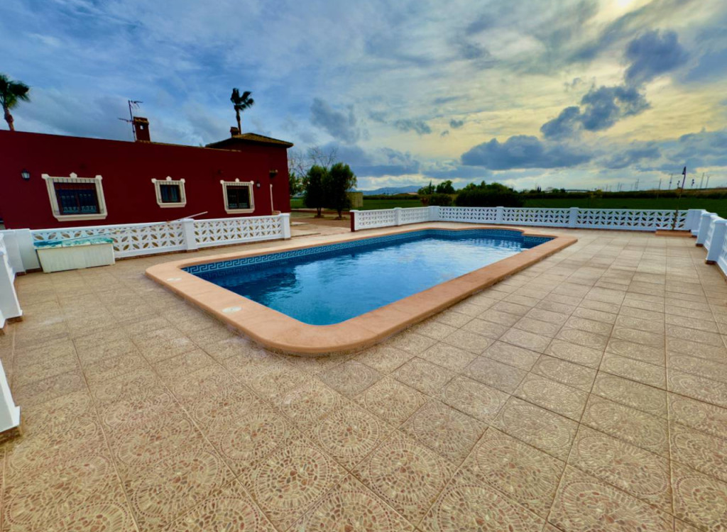 Venta - Villa -
Orihuela