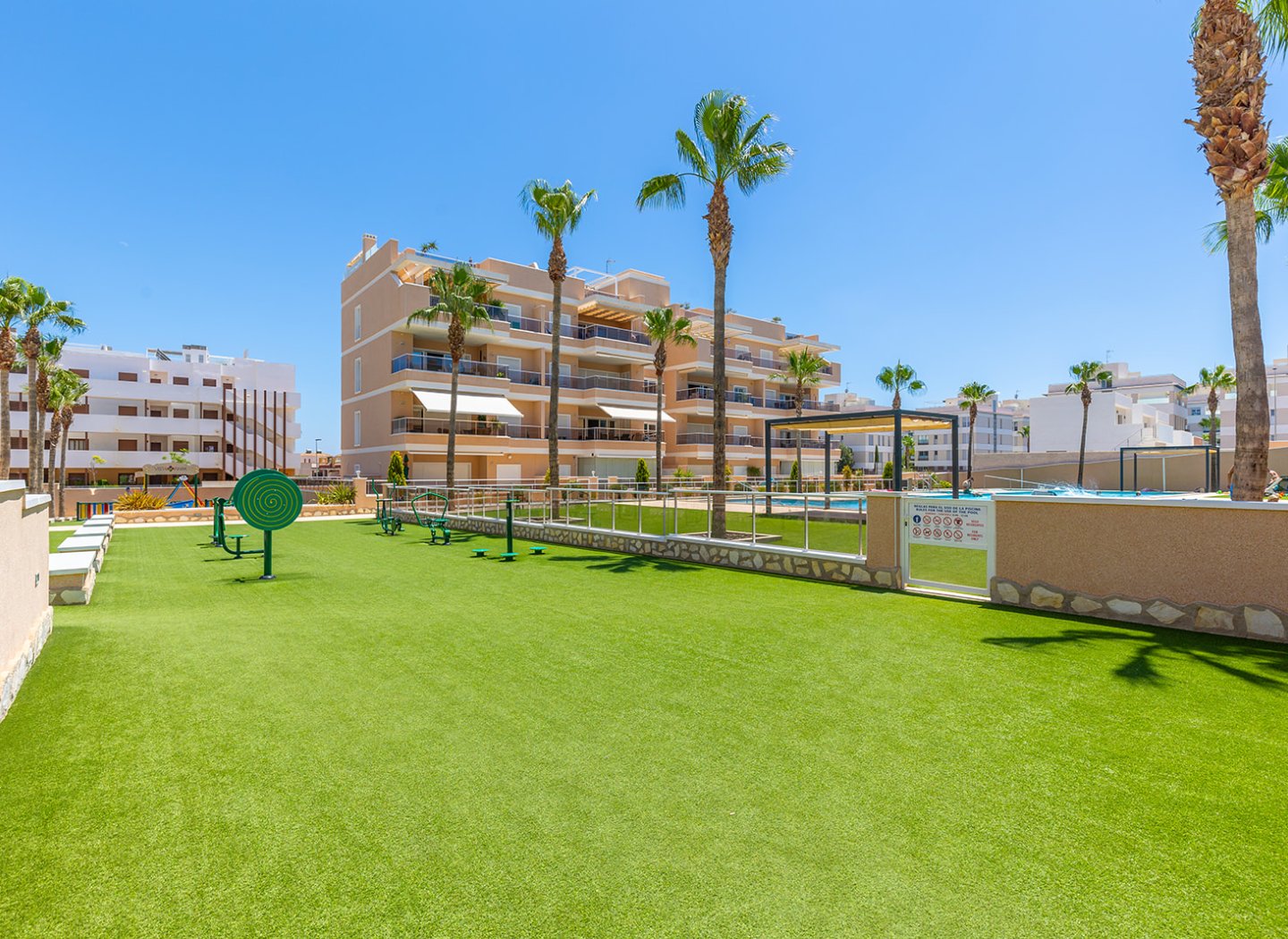 Wiederverkauf - Wohnung -
Orihuela Costa - Villamartin